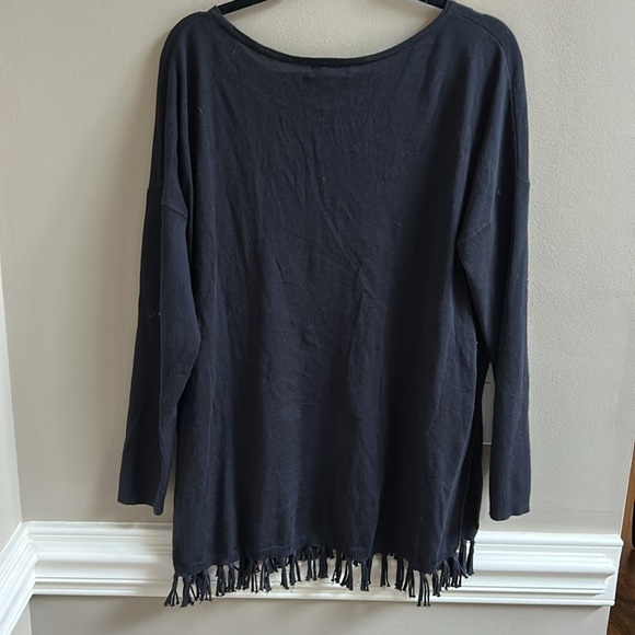 Lilly Pulitzer Ramona Sweater Navy Blue Size Large Fringe Gold Buttons - Picture 9 of 10